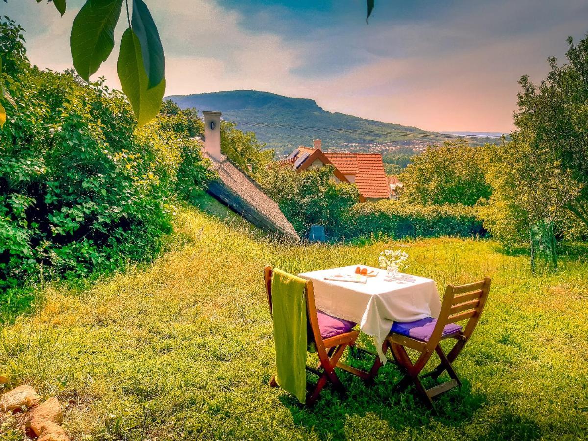 Wild Boar Cottage - Romantic Getaway Badacsonytomaj Exterior foto
